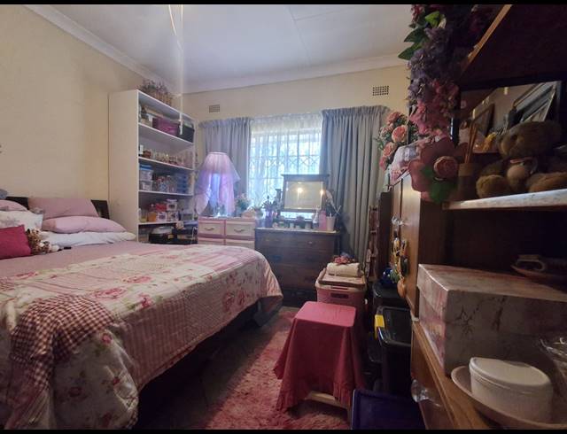 8 BEDROOM HOUSE FOR SALE IN MEYERTON CENTRAL